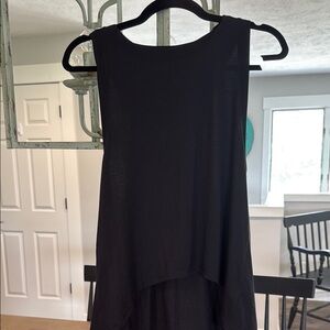 Essence relaxed high low tank from athleta.